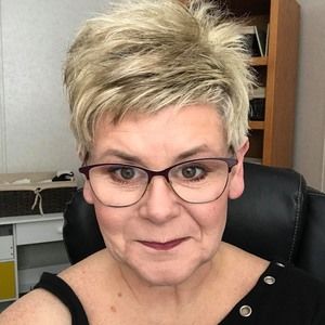 Meet your Posher, Julie